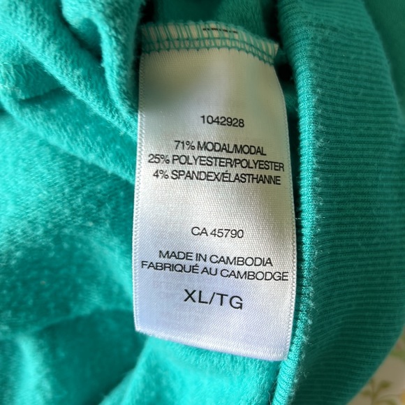 Danskin top - Picture 4 of 4